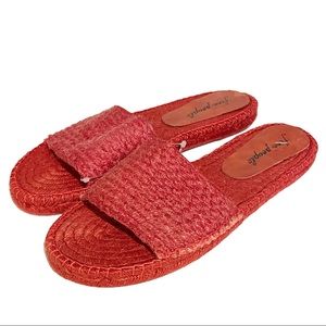 Free People Beach Front Women Size 39 Espadrille Slides Red Sandals Slip On